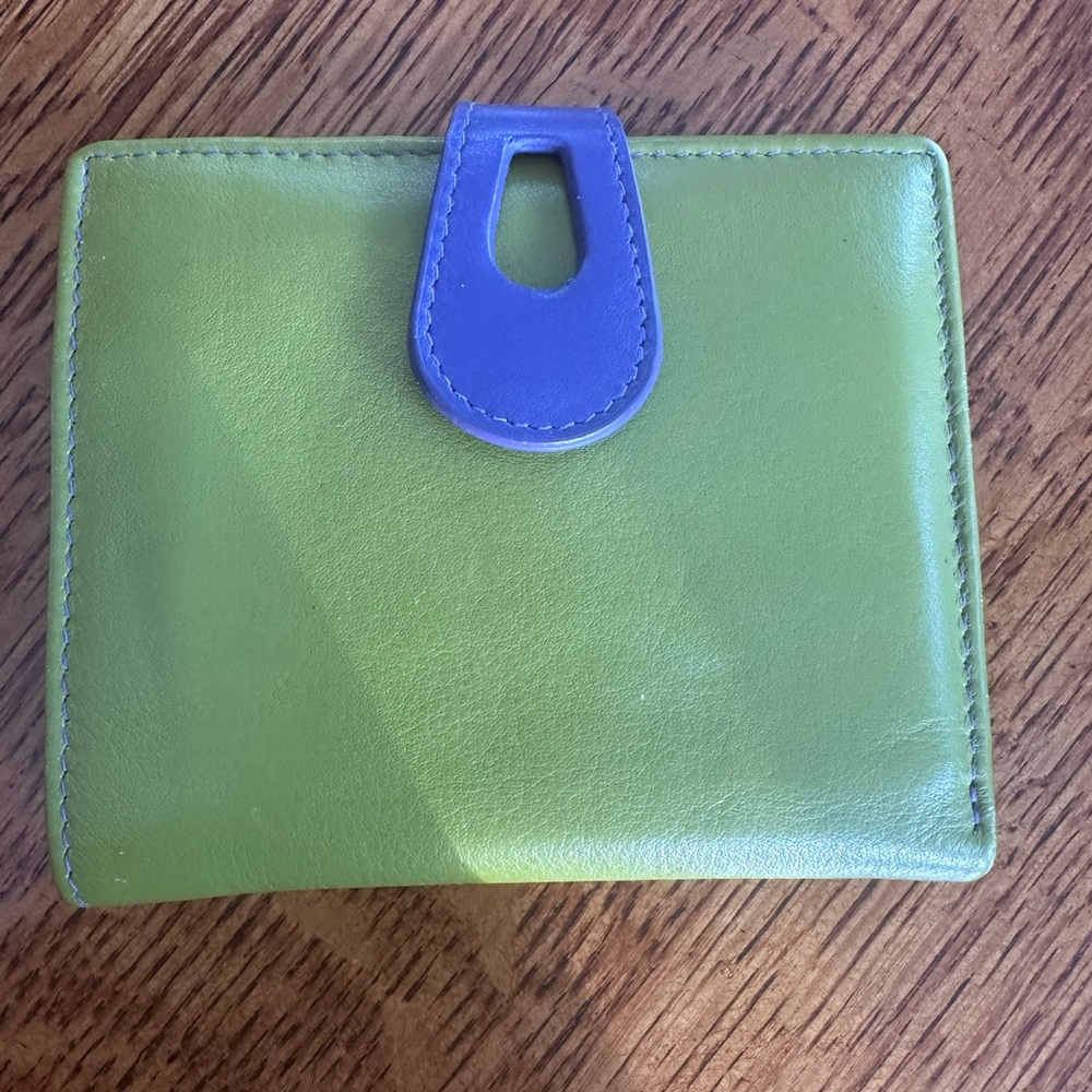 Super cute genuine leather wallet.